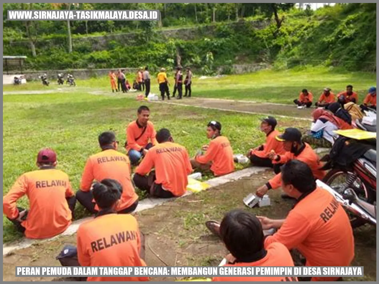 Peran Pemuda dalam Tanggap Bencana: Membangun Generasi Pemimpin di Desa Sirnajaya